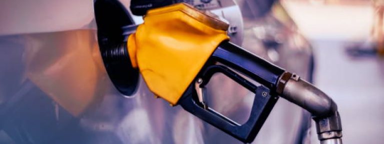 fuel stations and global oil price hikes